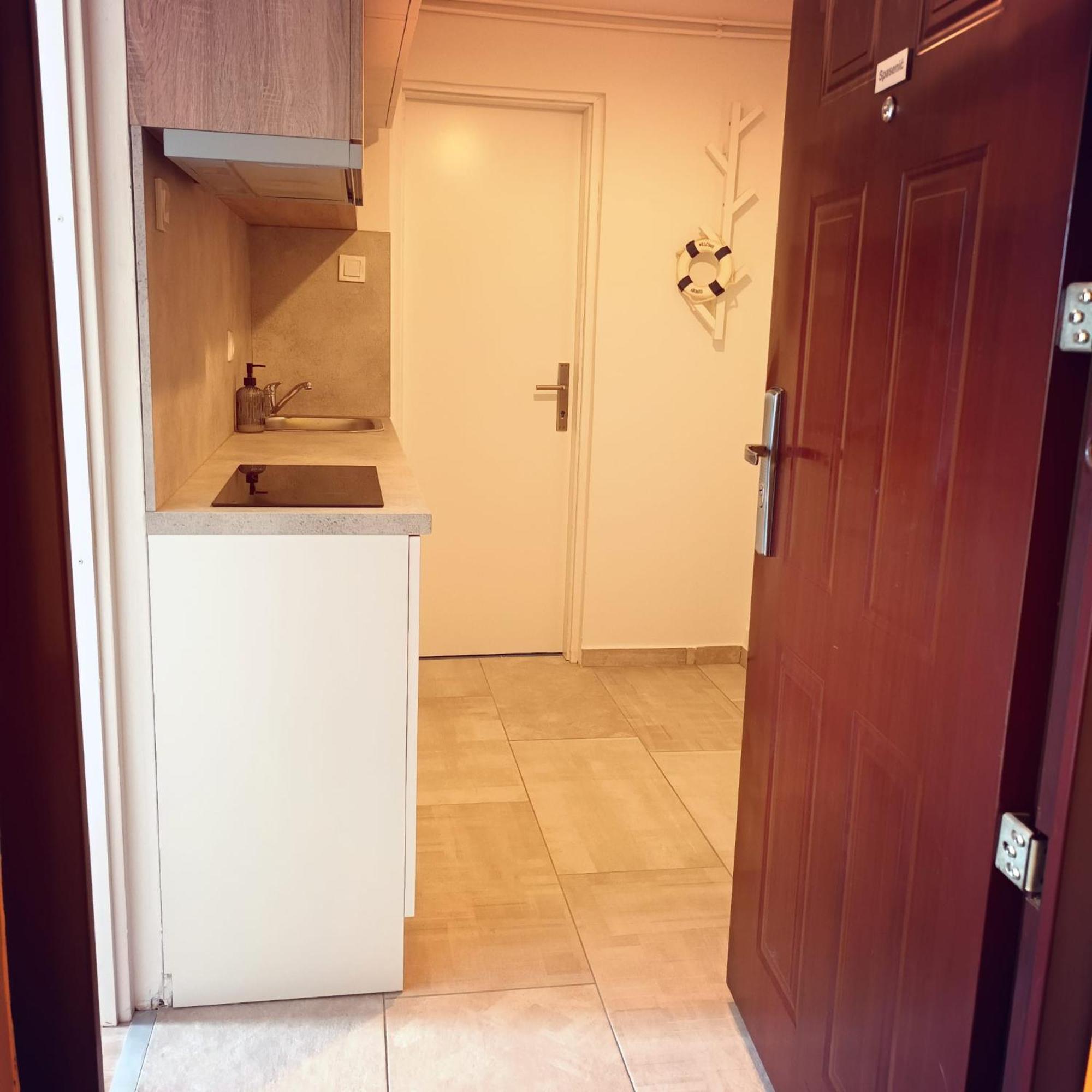 Modern Studio Near City Center ซาเกร็บ ภายนอก รูปภาพ